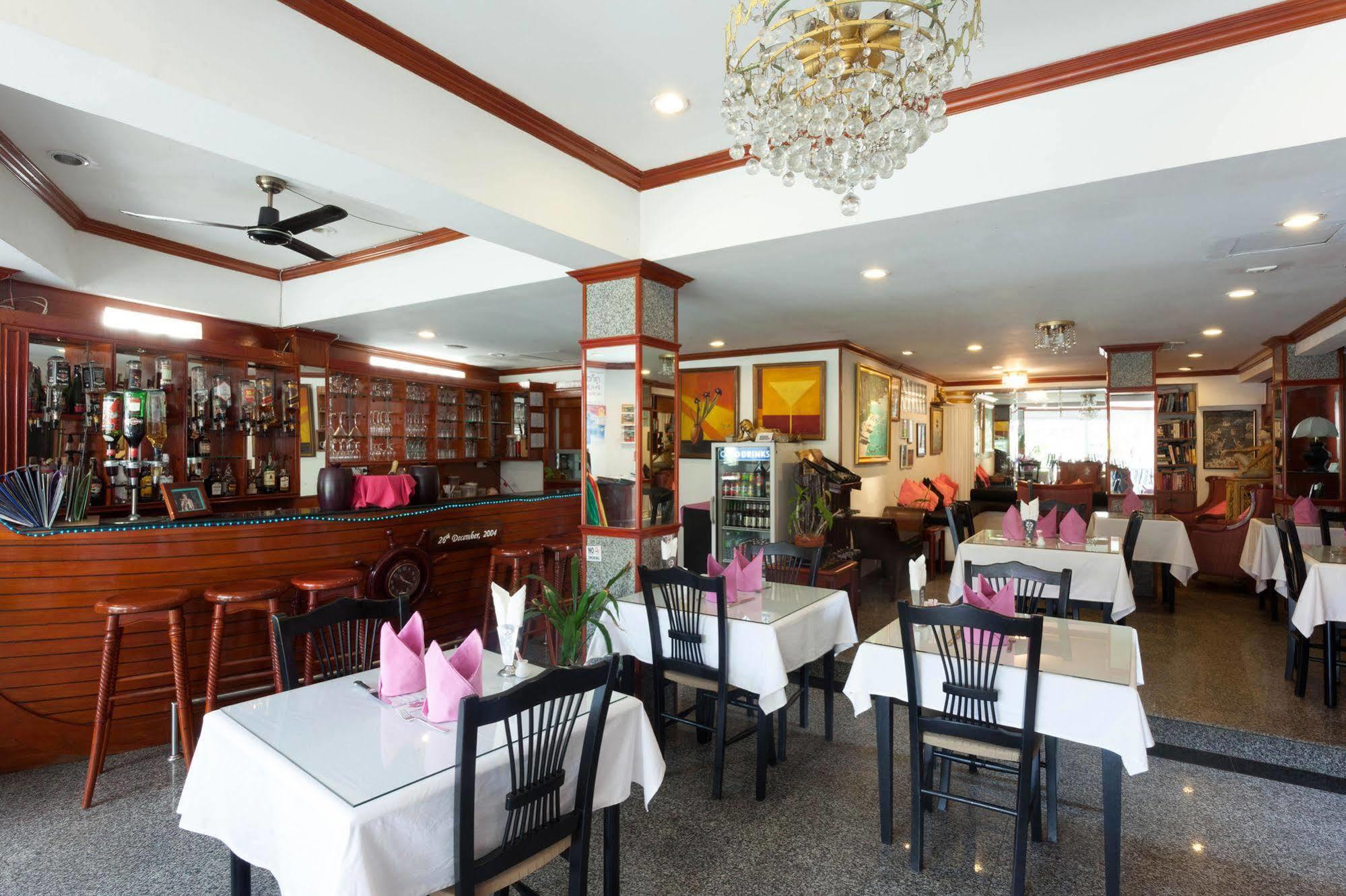 Orchid Hotel&Spa Kalim Bay Patong Exterior foto