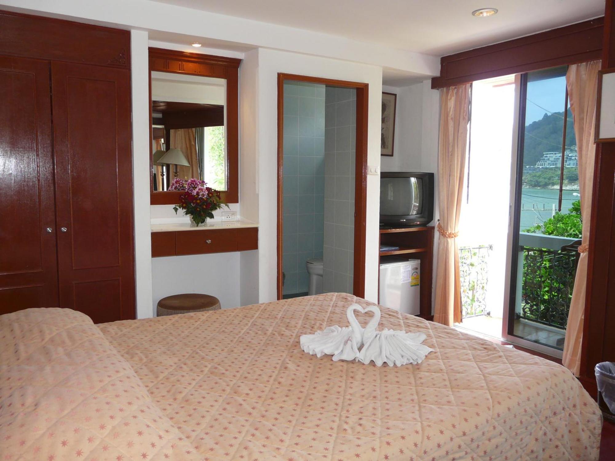 Orchid Hotel&Spa Kalim Bay Patong Exterior foto